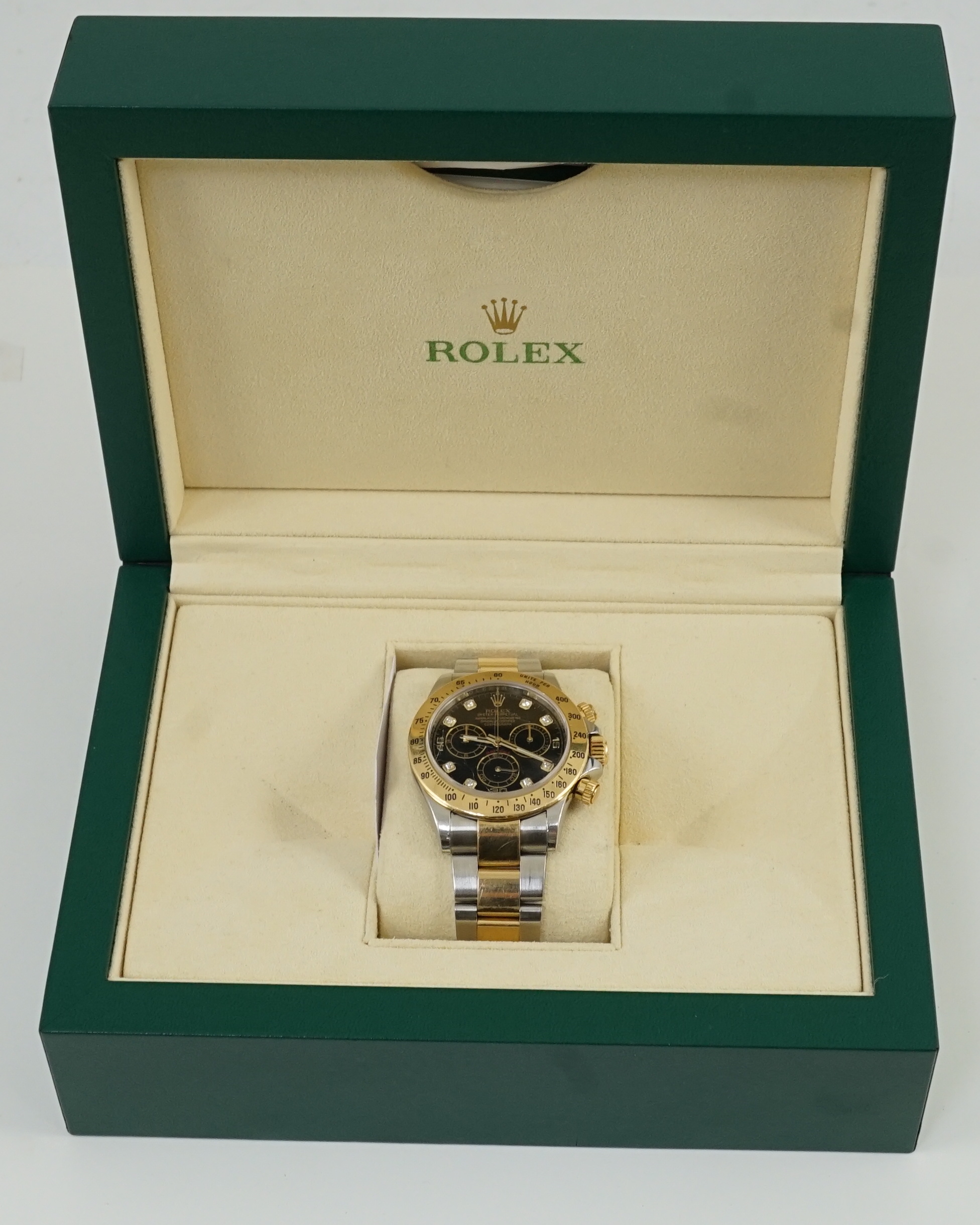 A gentleman's 2015 18ct gold and stainless steel Rolex Oyster Perpetual Daytona Cosmograph wrist watch, on an 18ct gold and stainless steel Rolex bracelet